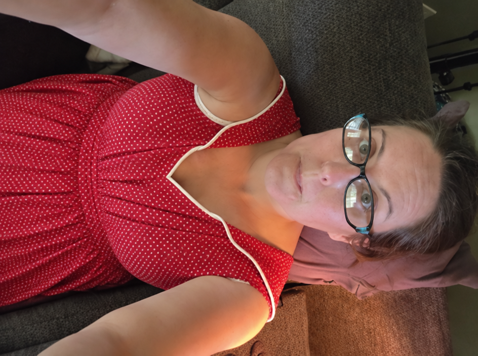 Virtual try-on
Dress the person in image 1 in the garment shown in image 2. Keep the person's face, hair, skin tone, body shape, pose and the background exactly the same. Fit the garment naturally to their body with realistic drape, lighting and shadows. Photorealistic.